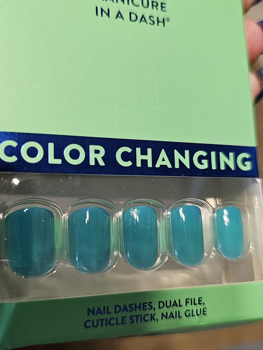 Nail Dashes Color Changing Press-On Nails in Teal Blue - Picture 2 of 3